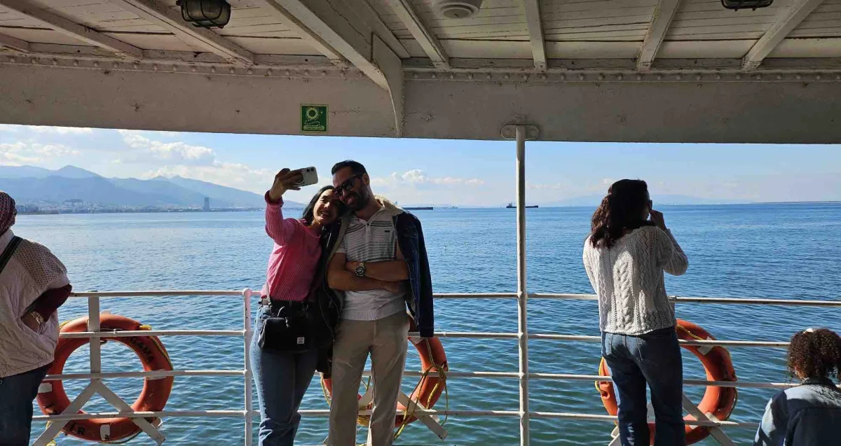 Bergama Vapuru ile tarihe yolculuk başladı